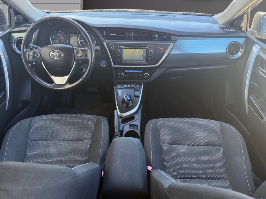 TOYOTA d'occasion AURIS HSD 136h Feel! de 2015 Vauvert (30)﻿