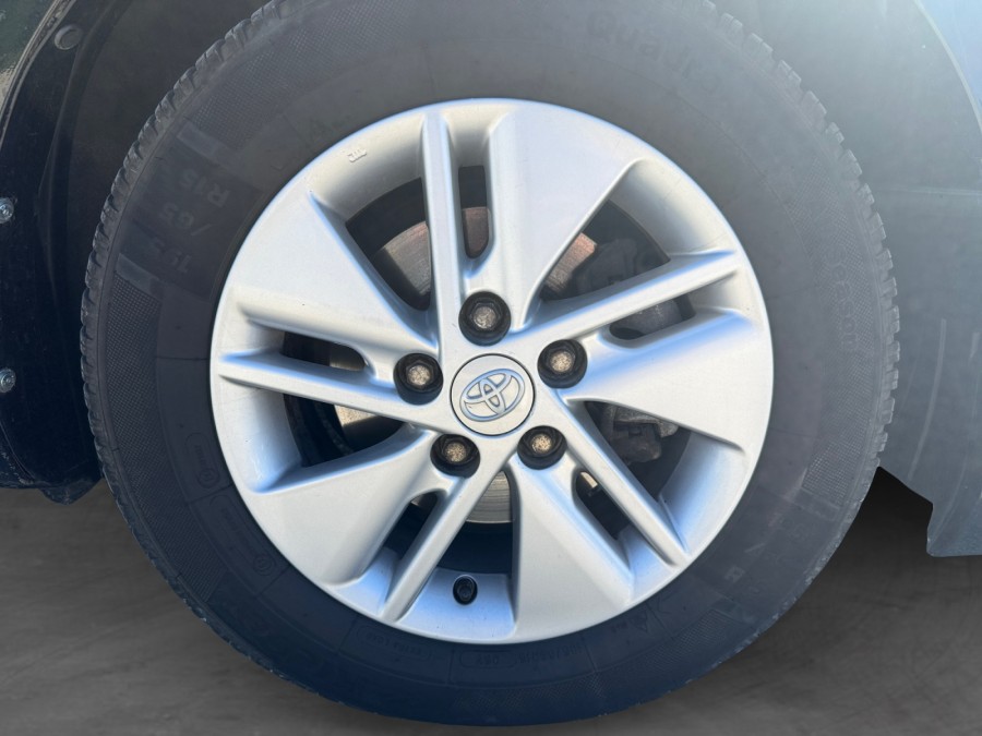 TOYOTA d'occasion AURIS HSD 136h Feel! de 2015 Vauvert (30)﻿