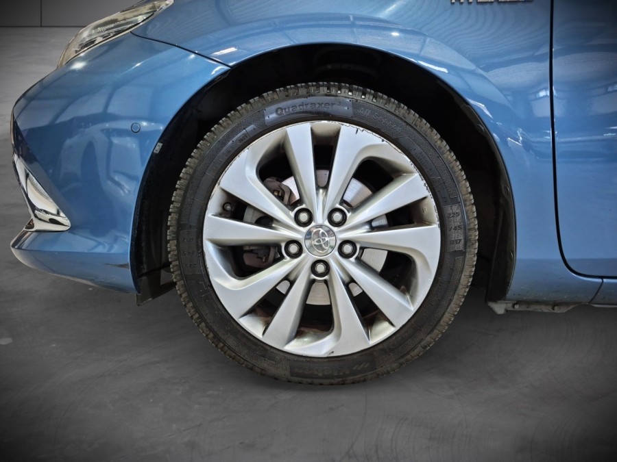 TOYOTA d'occasion AURIS II 1.8 VVTI 136H de 2015 Magny-en-Vexin (95)﻿