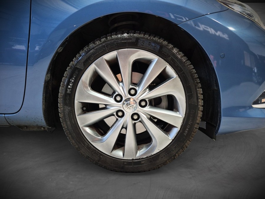 TOYOTA d'occasion AURIS II 1.8 VVTI 136H de 2015 Magny-en-Vexin (95)﻿