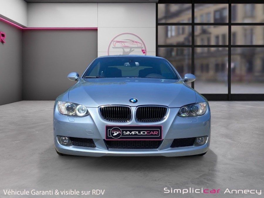 BMW d'occasion SERIE 3 330 i cab E93 de 2008 Annecy (74)﻿