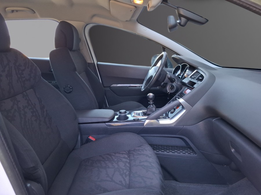PEUGEOT d'occasion 3008 1.6 HDI 115 FAP ACTIVE de 2013 Le Puy en