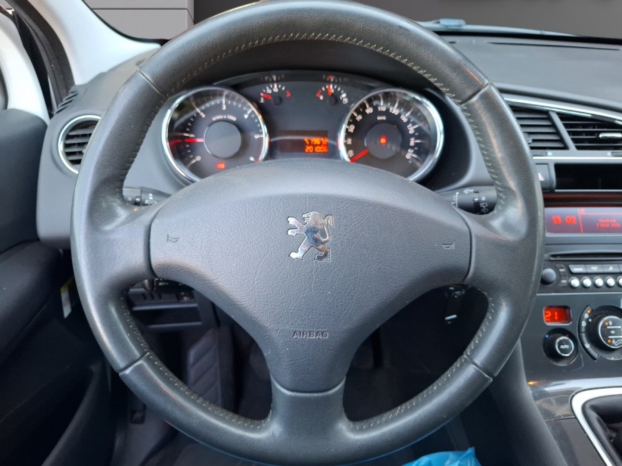 PEUGEOT d'occasion 3008 1.6 HDI 115 FAP ACTIVE de 2013 Le Puy en