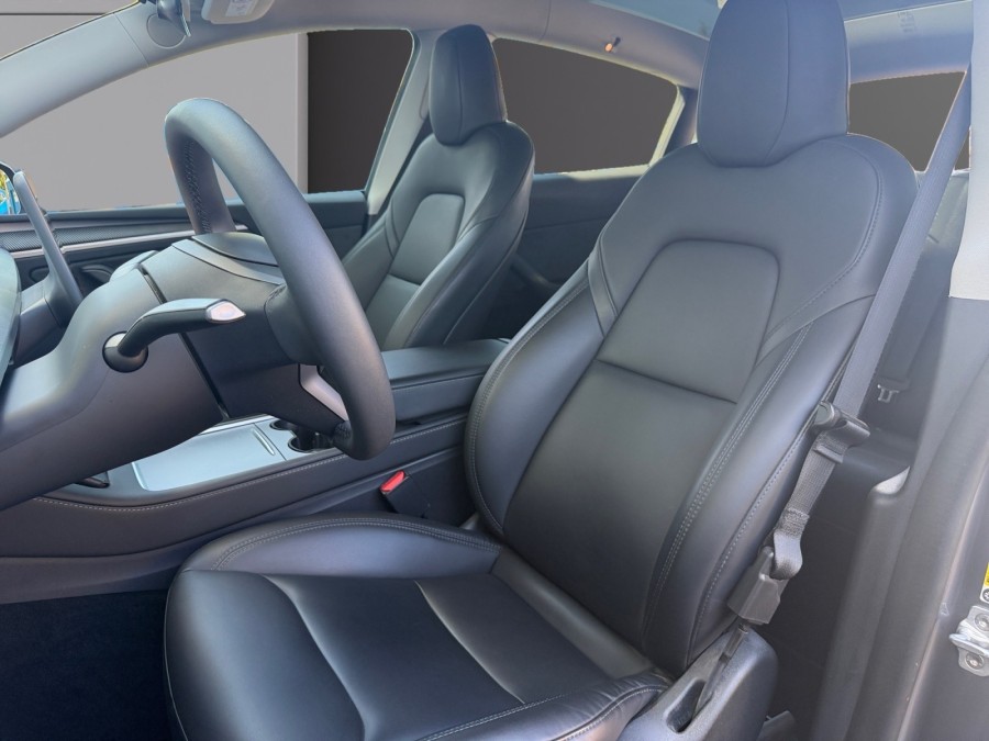TESLA d'occasion MODEL Y Performance AWD de 2023 Lyon St Priest (69)﻿