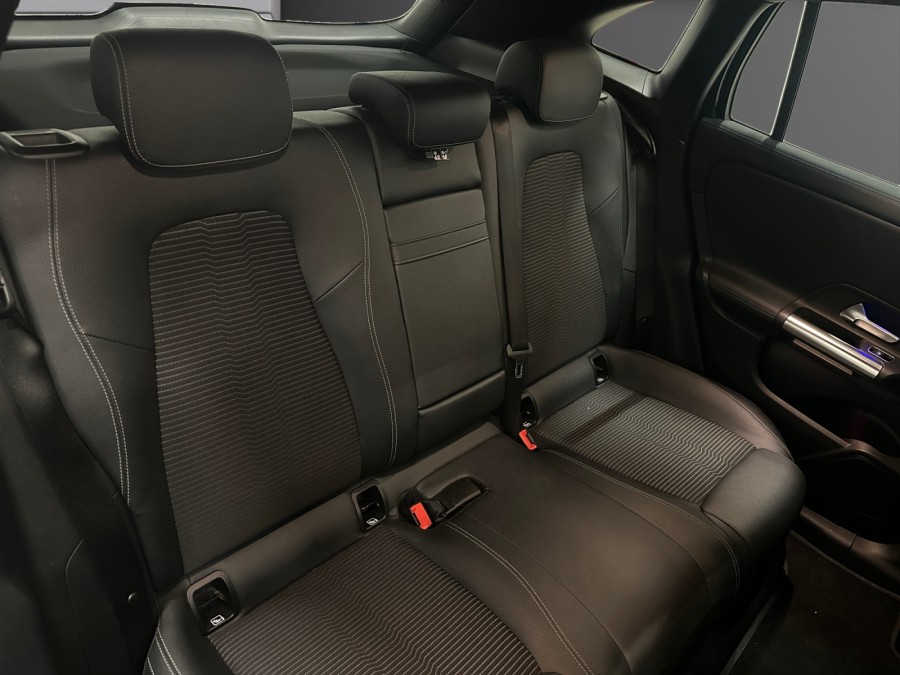 MERCEDES d'occasion CLASSE EQA 250 LIMITED EDITION de 2021 Vienne