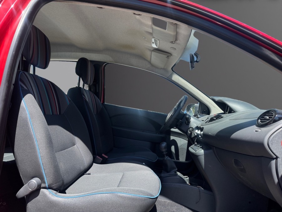 RENAULT d'occasion TWINGO II 1.2 LEV 16V 75CH de 2012 Montpellier