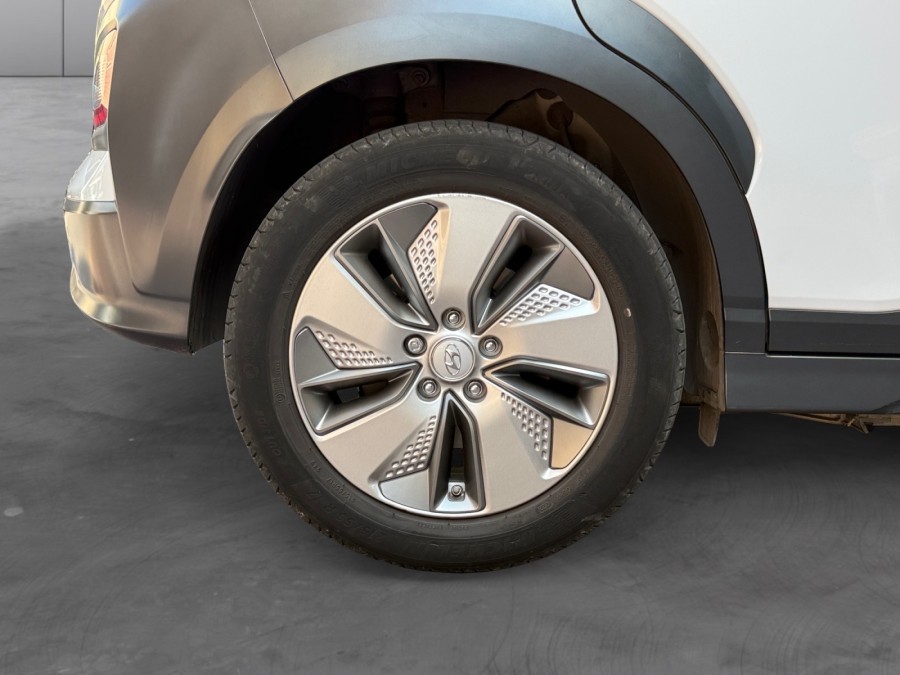 HYUNDAI d'occasion KONA Electric 64kWh - 204ch Executive de 2022