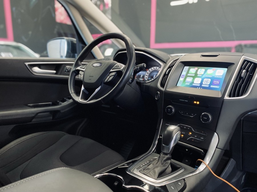 FORD d'occasion S-MAX 2.0 EcoBoost Powershift de 2018 Annecy (74)﻿