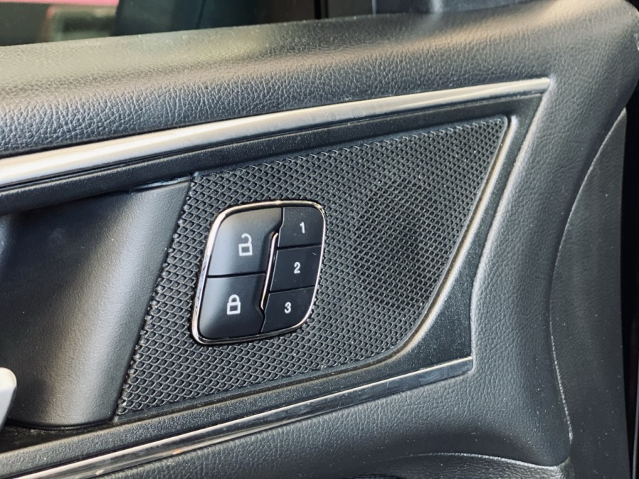 FORD d'occasion S-MAX 2.0 EcoBoost Powershift de 2018 Annecy (74)﻿