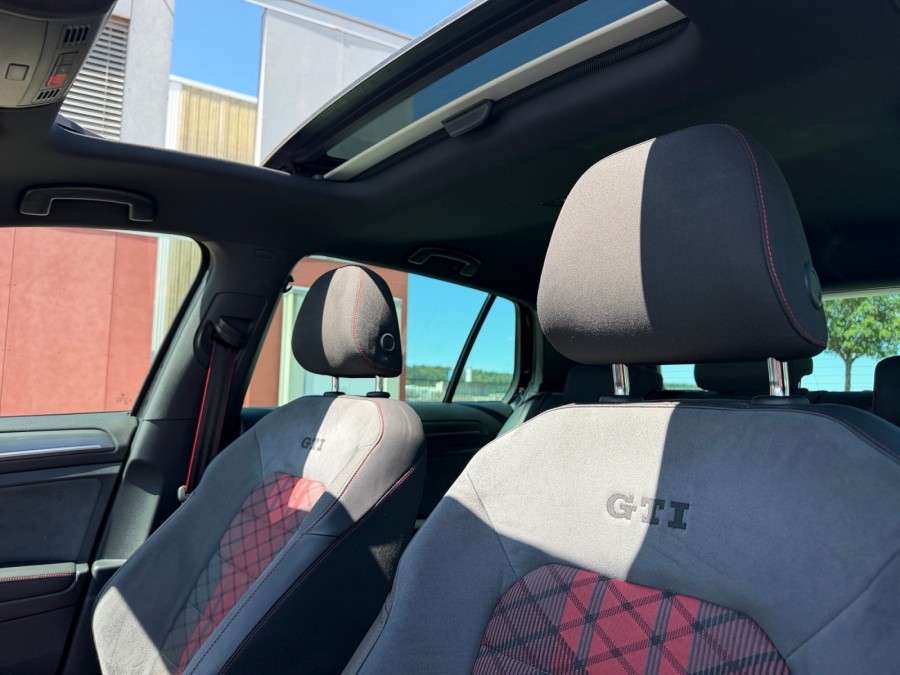 VOLKSWAGEN d'occasion GOLF 2.0 TSI 290ch GTI TCR DSG7 Euro6d-T 5p de