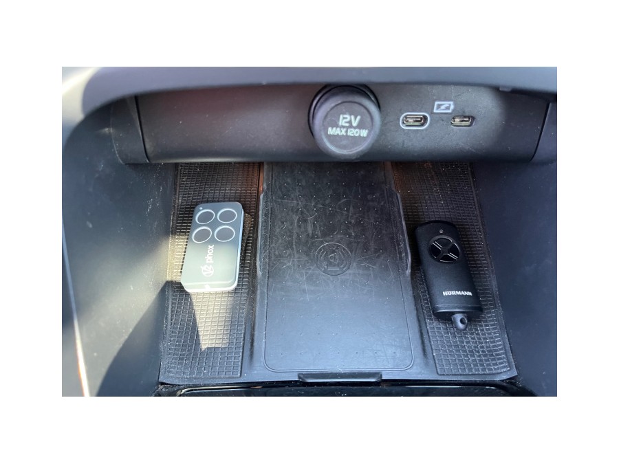 VOLVO d'occasion XC40 2 B3 163 MOMENTUM DCT AUTO de 2024 Limoges (87)﻿