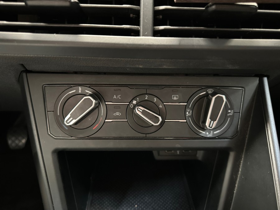 VOLKSWAGEN d'occasion POLO 1 80 de 2022 St Jean du Cardonnay (76)﻿