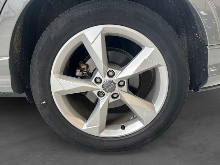 AUDI d'occasion Q3 35 TDI 2.0 150 S TRONIC S LINE de 2018 Lorient