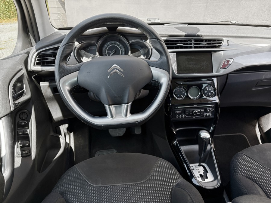 CITROEN d'occasion C3 II 1.6 VTI 120 ch EXCLUSIVE de 2011 Poitiers
