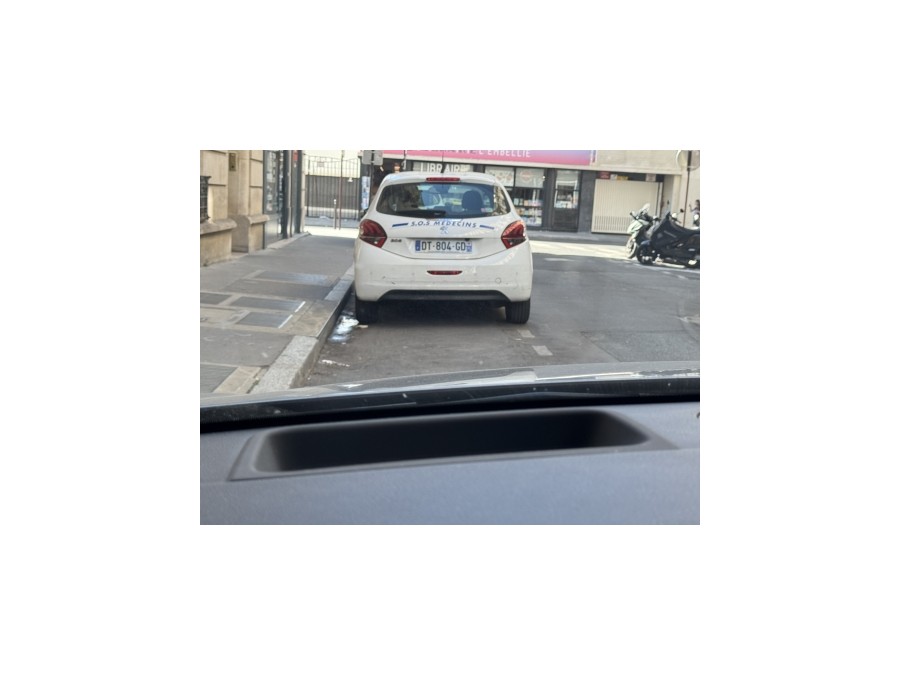 MERCEDES d'occasion CLASSE A 250 E AMG LINE AUTO de 2021 Paris 15