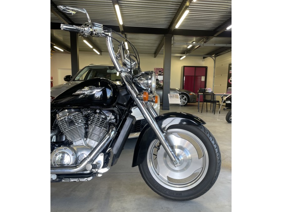 HONDA d'occasion VT 1100 1100 SHADOW de 2001 Royan (17)﻿