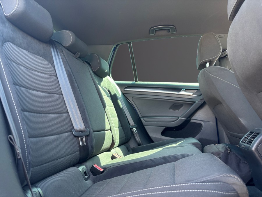 VOLKSWAGEN d'occasion GOLF VII 2 TSI 310 4MOTION R DSG AUTO de 2018