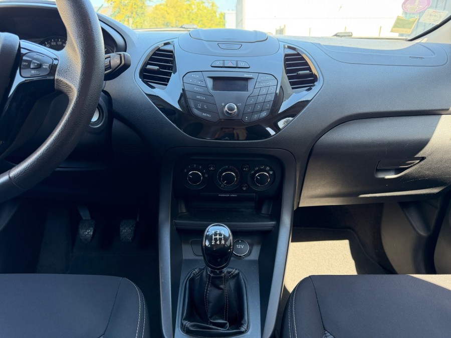 FORD d'occasion KA+ 1.2 TI-VCT 70 ESSENTIAL de 2017 Arras (62)﻿