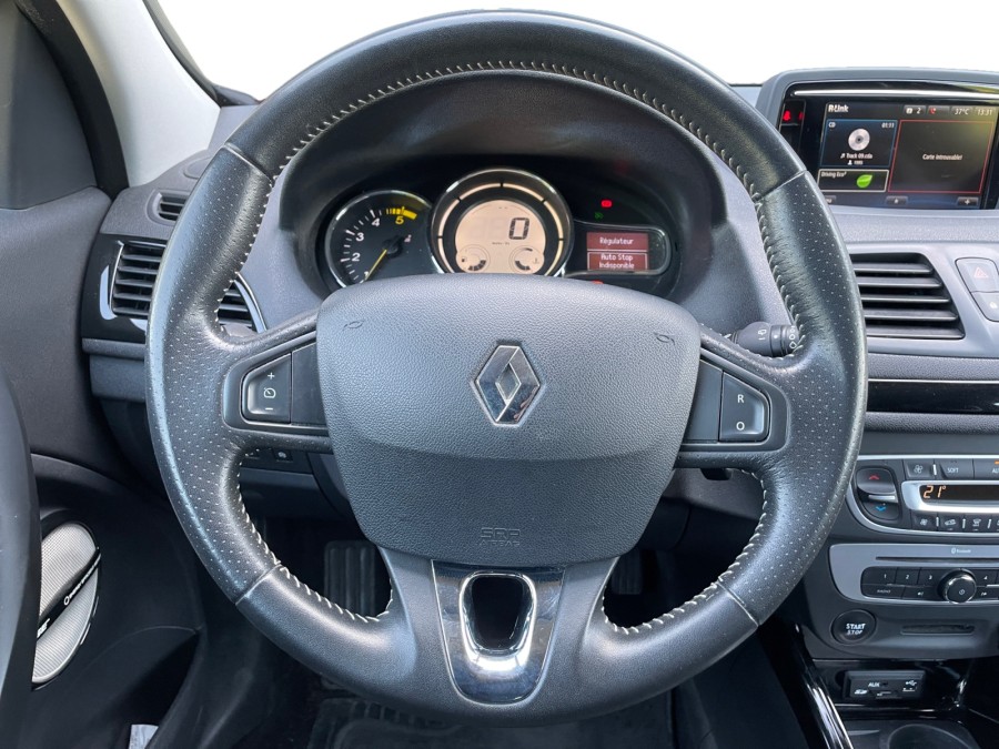 RENAULT d'occasion MEGANE III 1.6 DCI 130 FAP ENERGY BOSE COUPE de