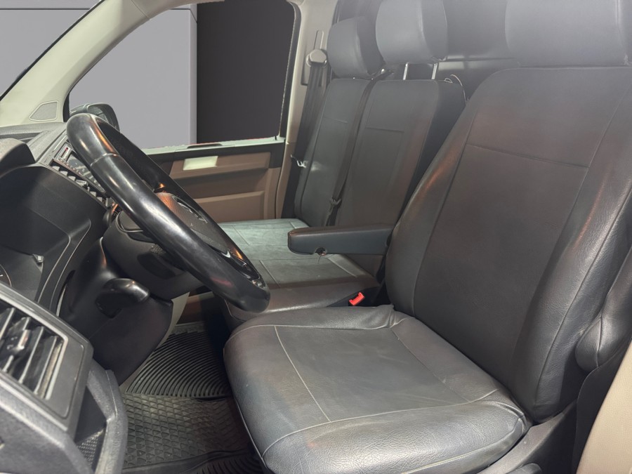 VOLKSWAGEN d'occasion TRANSPORTER L2H1 2.0 TDI 204 BUSINESS LINE PLUS