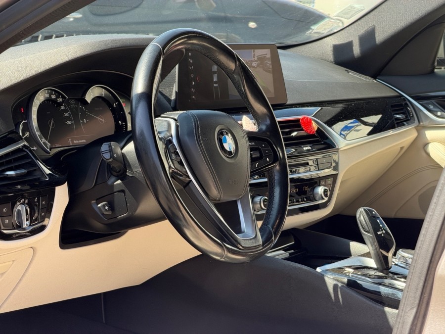 BMW d'occasion 520 2 D 190 LUXURY de 2017 Frejus (83)﻿