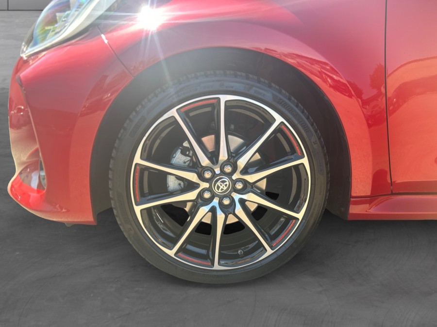 TOYOTA d'occasion YARIS IV 1.5 HYBRIDE 116H PREMIERE CVT de 2022