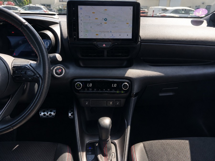 TOYOTA d'occasion YARIS IV 1.5 HYBRIDE 116H PREMIERE CVT de 2022