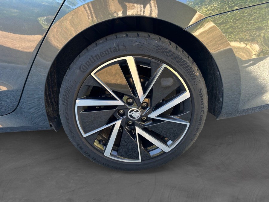 SKODA d'occasion OCTAVIA IV COMBI 1.4 TSI PHEV 204 SPORTLINE DSG AUTO