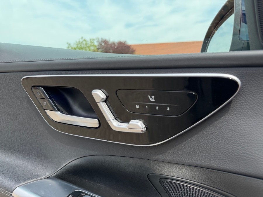MERCEDES d'occasion C 200 D AMG LINE de 2022 Troyes (10)﻿
