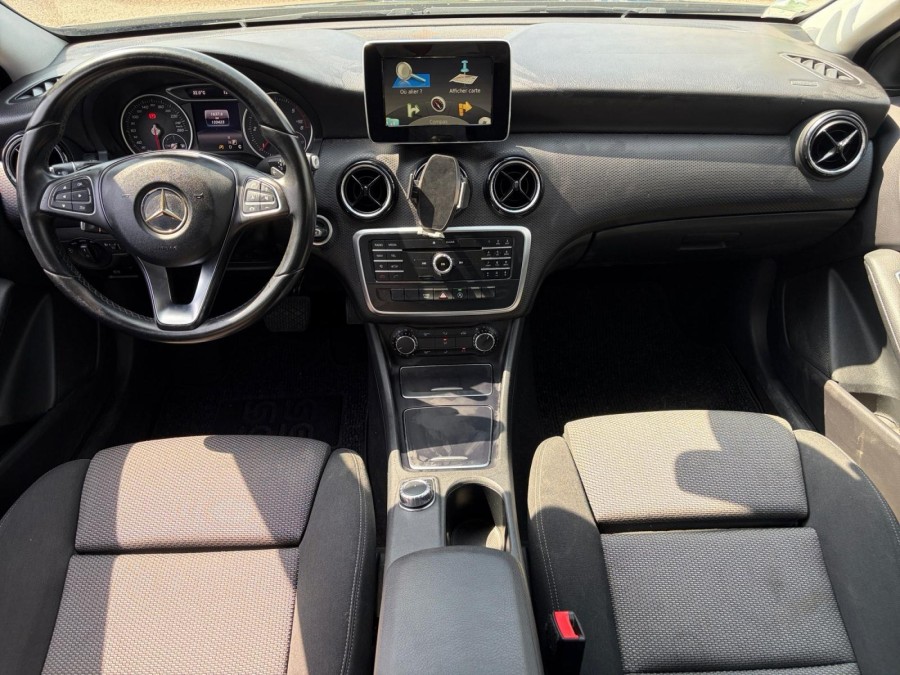 MERCEDES d'occasion CLASSE A 180  109ch Intuition 7G-DCT de 2016 Lyon