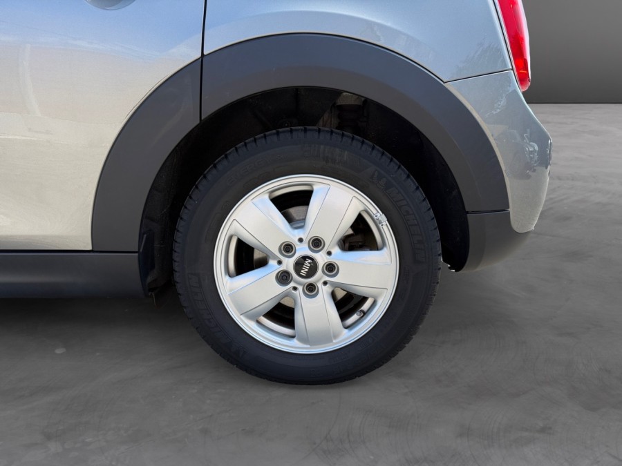 MINI d'occasion MINI 5 PORTES 1.5 COOPER 136 AUTO de 2018 Dunkerque