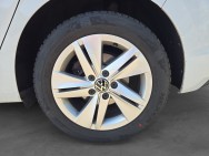 VOLKSWAGEN d'occasion GOLF VIII 2 TDI 115 de 2022 Vichy (03)﻿
