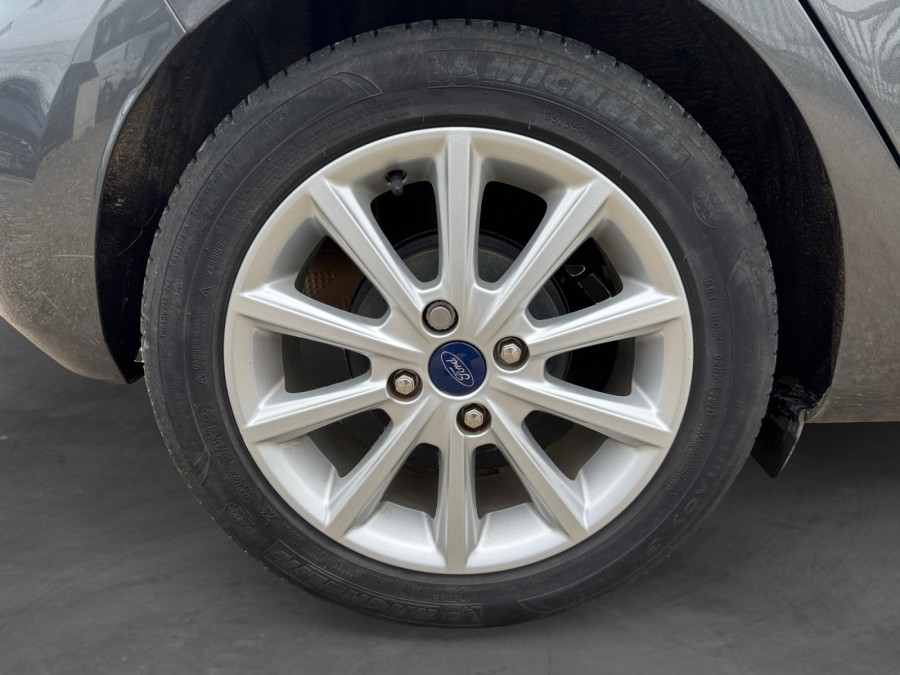 FORD d'occasion FIESTA 1.0 ECOBOOST 100 TITANIUM AUTO 5P de 2019