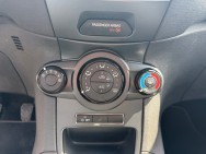 FORD d'occasion FIESTA 1.5 TDCI 75 FAP EDITION de 2016 Troyes (10)﻿