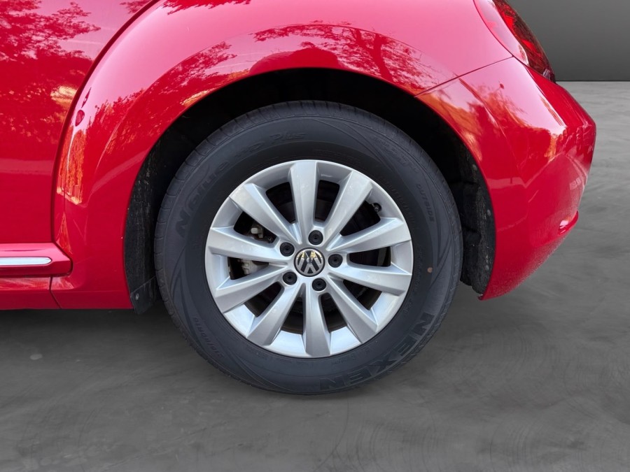 VOLKSWAGEN d'occasion NEW BEETLE CABRIOLET 1.2 TSI COCCINELLE de 2015
