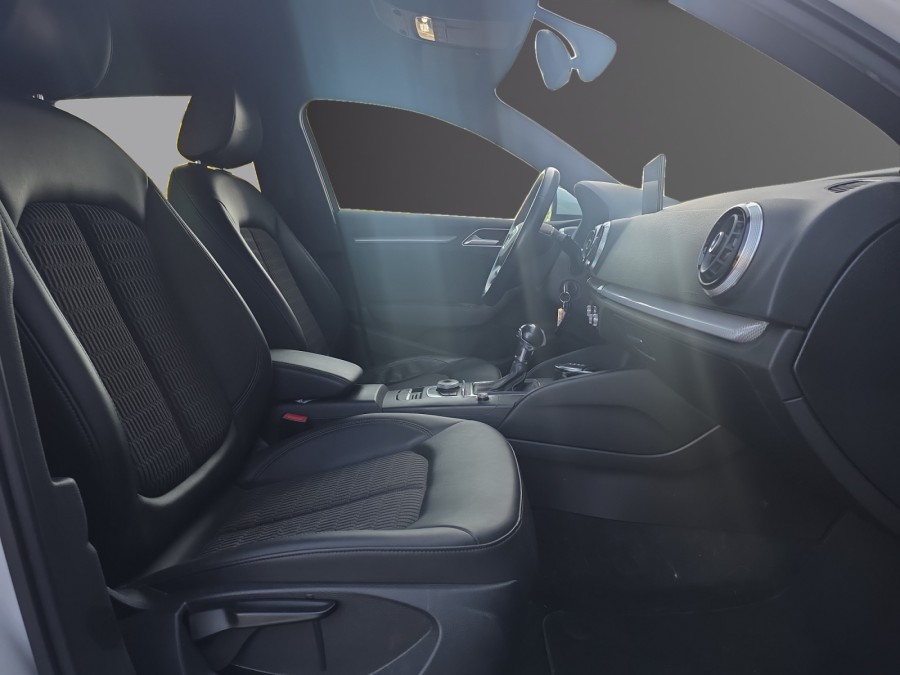 AUDI d'occasion A3 1.4 TFSI 150 AMBIENTE S TRONIC de 2014 Angers (49)﻿