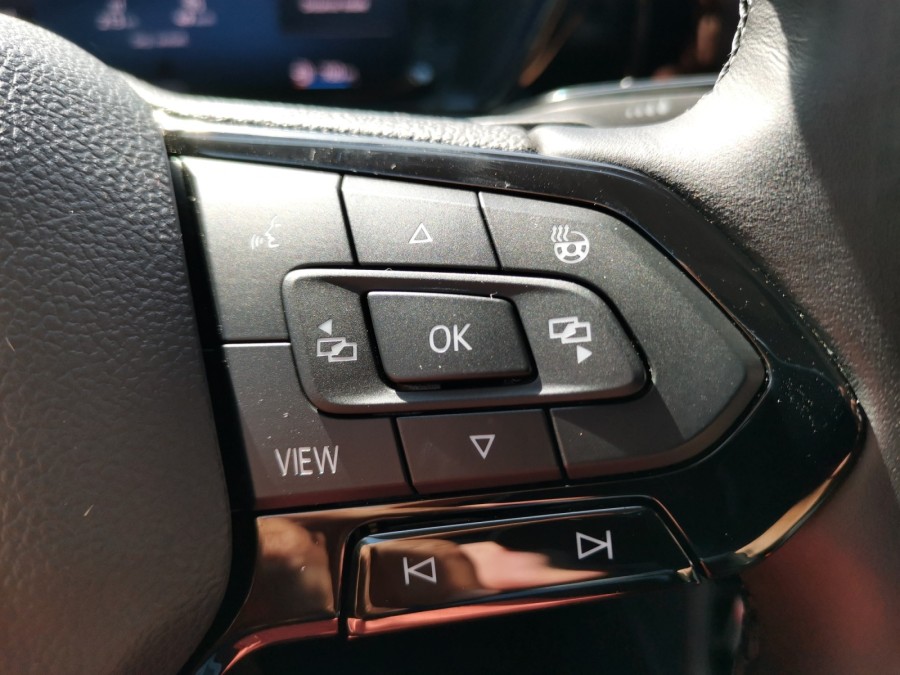 FORD d'occasion TRANSIT CONNECT 2 ECOBLUE 122 L1 LIMITED AUTO de 2025