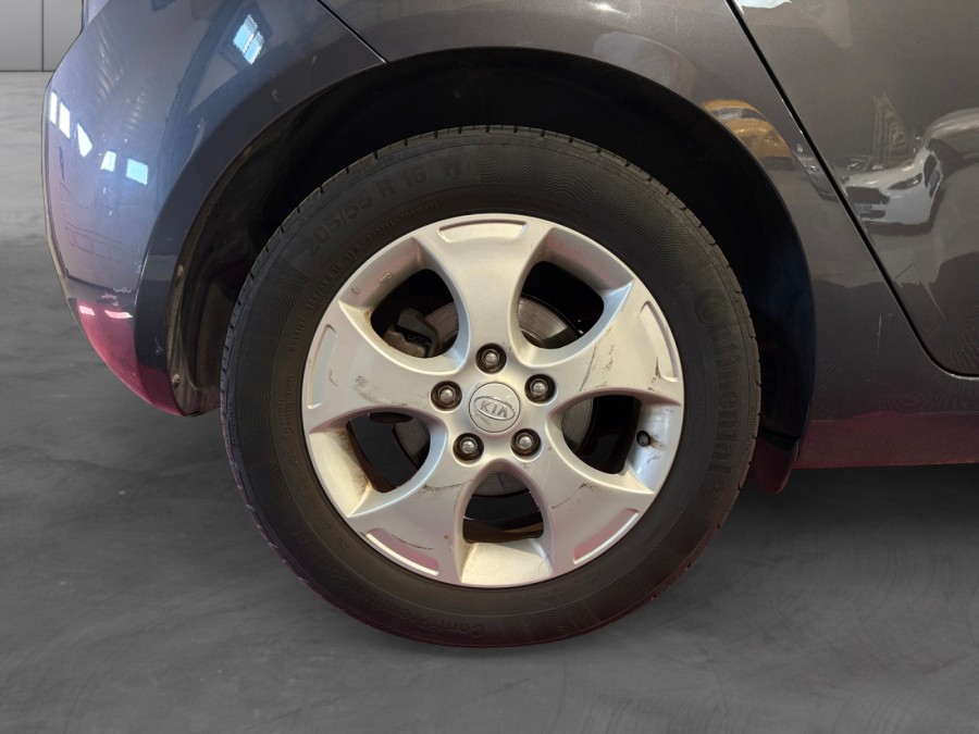 KIA d'occasion VENGA 1.4 CRDI 90 STYLE de 2013 Fontainebleau (77)﻿