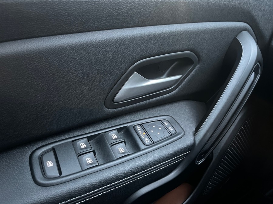 DACIA d'occasion DUSTER 1.3 TCE 150 MAT EDITION de 2023 Valence (26)﻿