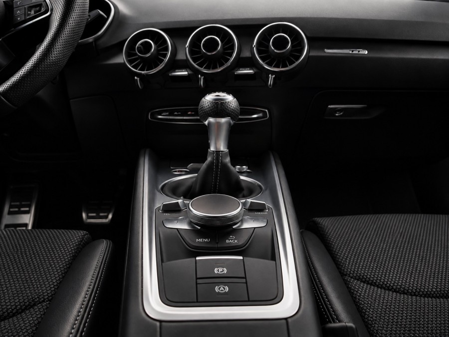 AUDI d'occasion TT 1.8 TFSI 180 de 2016 Vernon (27)﻿
