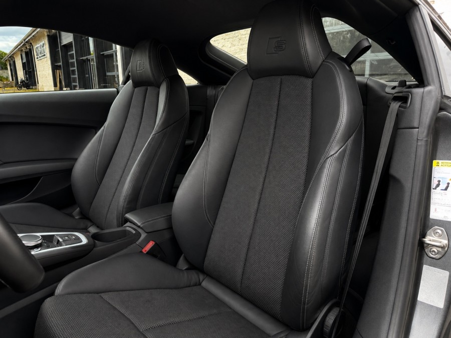 AUDI d'occasion TT 1.8 TFSI 180 de 2016 Vernon (27)﻿