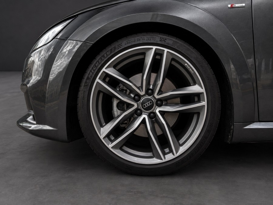 AUDI d'occasion TT 1.8 TFSI 180 de 2016 Vernon (27)﻿