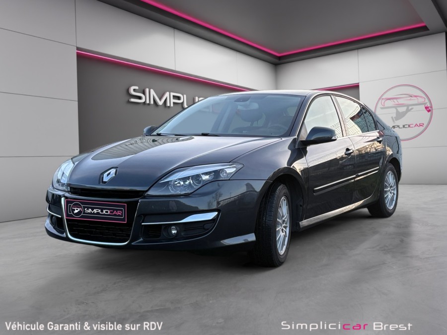RENAULT d'occasion LAGUNA 1.5 DCI 110 LIMITED de 2012 Brest (29)﻿