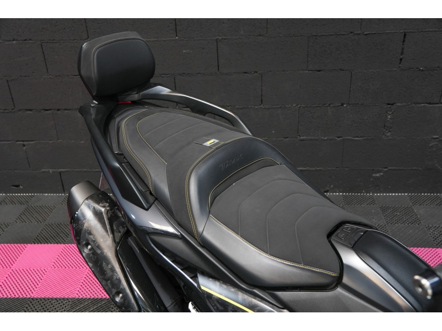 YAMAHA d'occasion XP560 T-MAX 20th Anniversary de 2021 Nîmes (30)﻿
