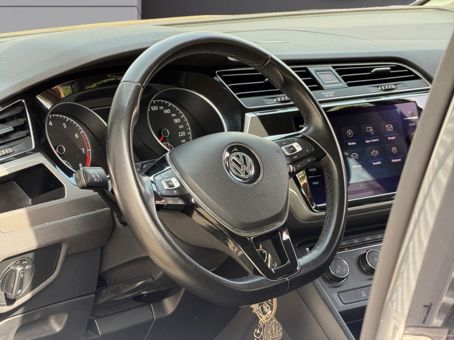 VOLKSWAGEN d'occasion TOURAN 1.4 TSI 140 MATCH de 2020 Vannes (56)﻿