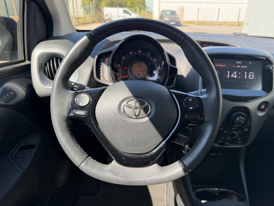 TOYOTA d'occasion AYGO II 1 VVTI X NIGHT de 2021 Arras (62)﻿