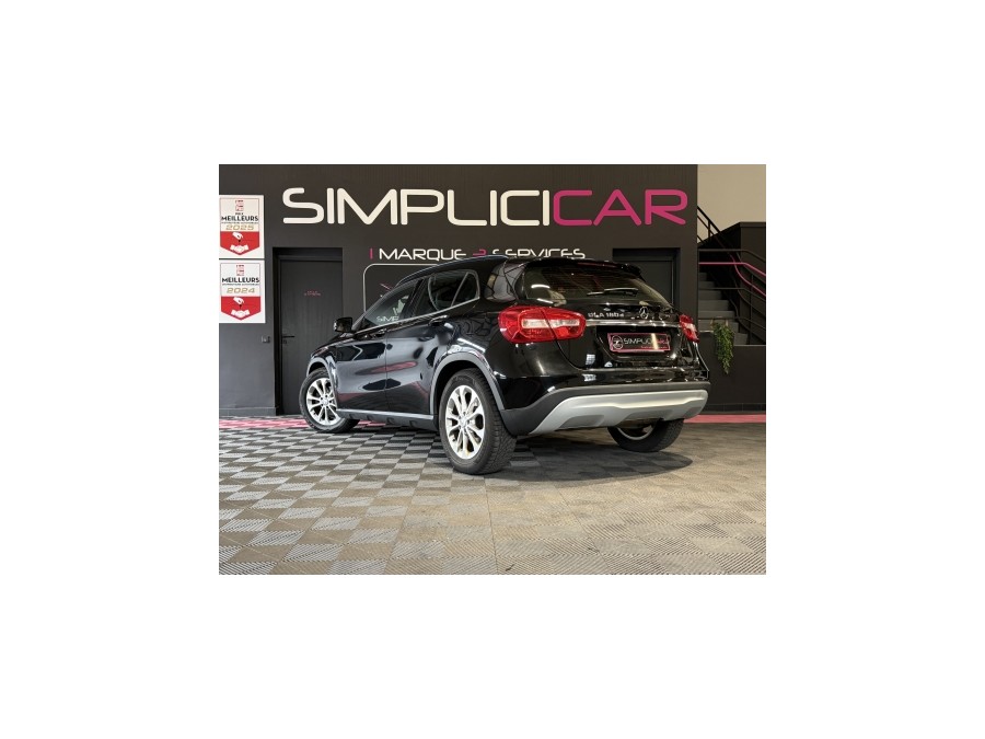 MERCEDES d'occasion GLA 180 CDI INSPIRATION de 2016 Aix Les Bains