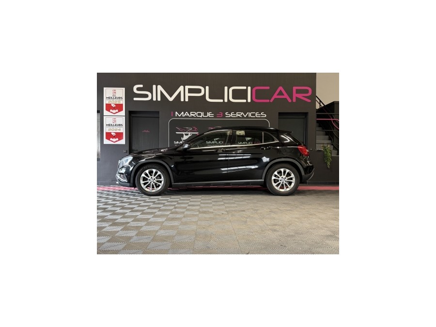 MERCEDES d'occasion GLA 180 CDI INSPIRATION de 2016 Aix Les Bains