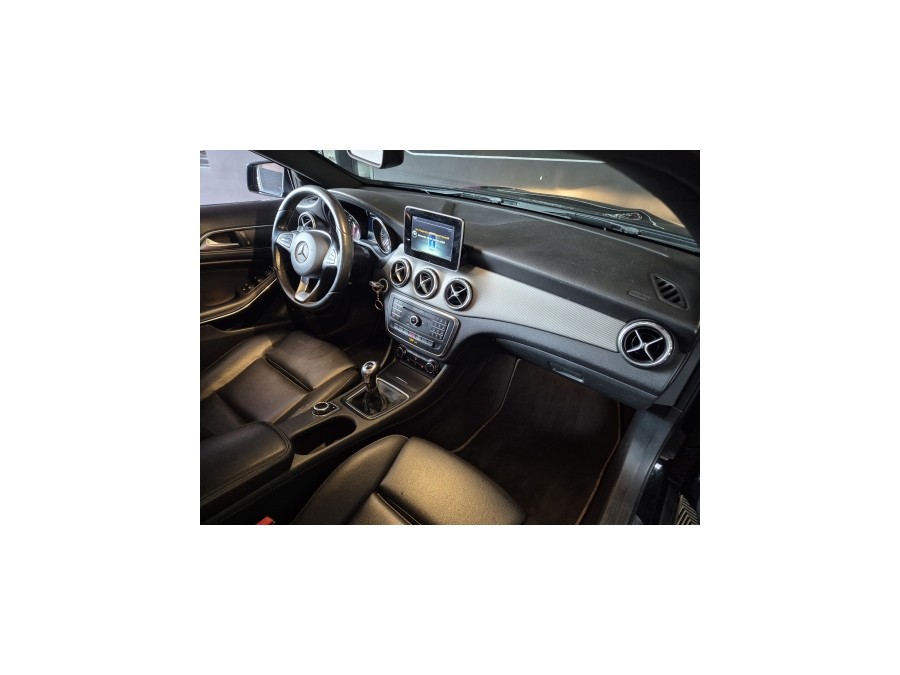 MERCEDES d'occasion GLA 180 CDI INSPIRATION de 2016 Aix Les Bains
