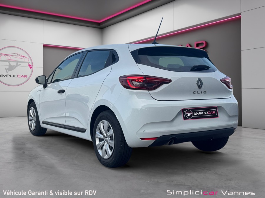 RENAULT d'occasion CLIO 1.0 SCe 65ch Authentic de 2022 Vannes (56)﻿